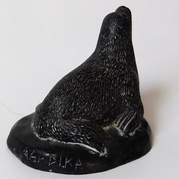 AARDIKA Soap Stone Lot of 2 Figurines Bead & Seal Canadian - Picture 6 of 10